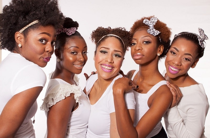 Group of friends. Image from https://atlantablackstar.com/wp-content/uploads/2015/01/Black-Group-of-Girls-Women-Friends.jpg